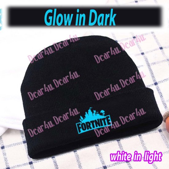 Kids adult beanie cap glow in dark - Fortnite - Click Image to Close